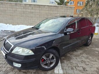 Predám Škoda Octavia Combi II 1,9 TDI ELEGANCE