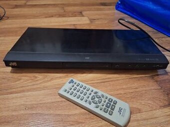 JVC DVD prehrávač XV-N210B