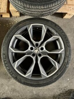 Škoda Kodiaq RS disky original XTREME R 20