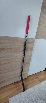 Predám hokejku Warrior Alpha LX2 Pro – žltá