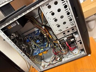 Predam PC skrinku NZXT Phantom