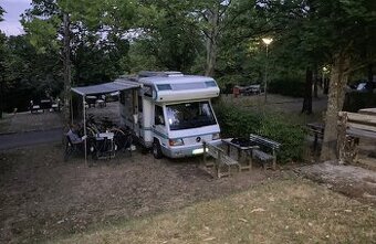 Autokaravan Mercedes Benz MB100 Karmann