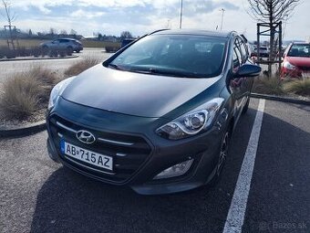 Hyundai i30 TOP STAV