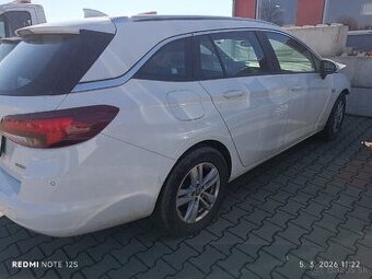 Opel Astra k