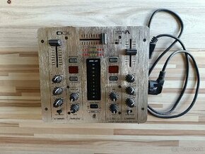 DISK Behringer VMX100 DJ Pro Mixer

￼


 - 1