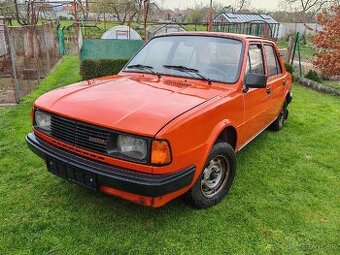 Škoda 105 L - celý život garážovaná