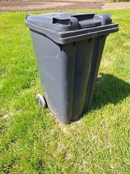 Smetiak 240 L