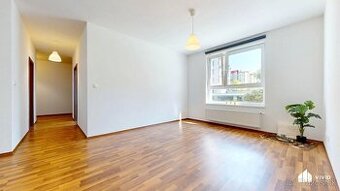 Veľký a svetlý 2i byt v TAMMI ako od developera