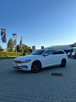 Volkswagen Passat B8 Facelift 2.0 TDI 4x4 DSG model 2022 DPH