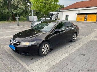 Na predaj: Honda Accord 2.2 i-CTDi Sedan, 103 kW (140 PS)