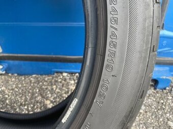 BRIDGESTONE POTENZA S001 245/45R19 102Y DOT0521