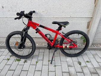 Predám detský bicykel Rockrider ST900 20” pre 6-9 rokov