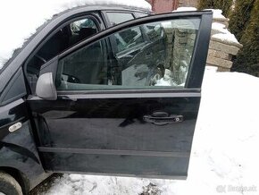 Dvere ľavé predné Ford Fokus čierna farba