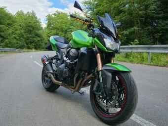 KAWASAKI Z750r