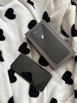 iPhone 8