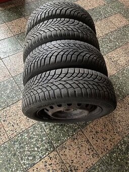 Predam na Toyotu 4x100 r15 CONTINENTAL 185/60r15