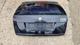 Kufrové dvere octavia