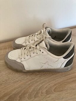 Tenisky  kožené č. 41 Reserved