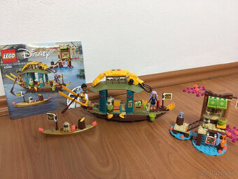 Lego friends- dobrodruzstvo na lodke