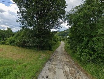 Predám pozemok 250m^2