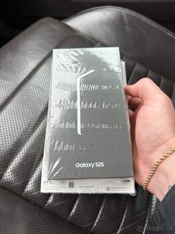 Predám Samsung Galaxs S25 256gb Navy nový