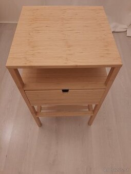 predám  stolík IKEA bambus, vo výbornom stave