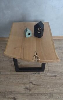 Predam novy dubový konferenčný stolik