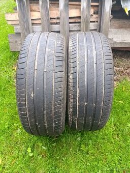 235/55 R17 2ks letné