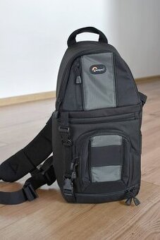 LOWEPRO SlingShot 102 AW - foto batoh