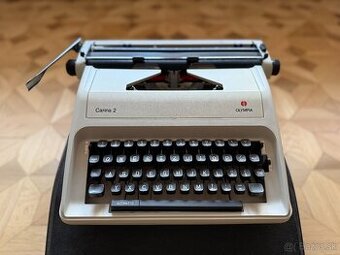 Písací stroj OLYMPIA Carina 2