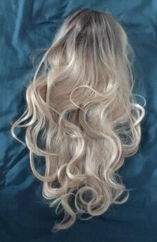 parochňa ombre melírová blond,vlnitá