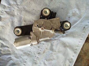 Motorček stieračov zadný na Ford Focus mk3