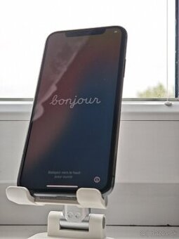 iPhone XS space gray