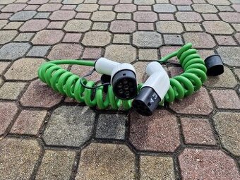 Spirálový trojfázový nabíjací kábel pre elektromobily Type2