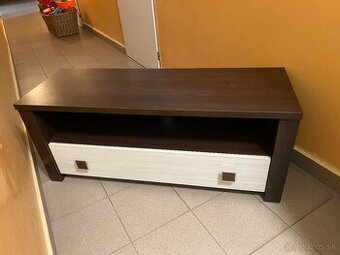 obyvacia stena v super stave