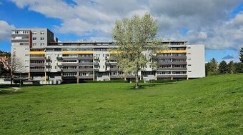 KOPRIVNICA, Prenájom garážového státia v suteréne, BA