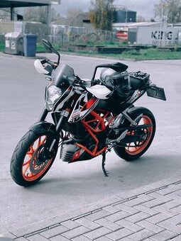 Ktm duke 390
