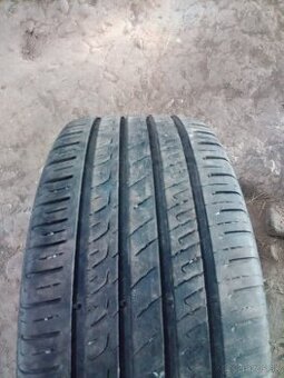 Pneumatika 1 ks 225/45r17dezen 6 mm