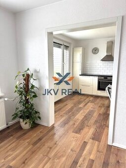 Exkluzívny 3,5 izbový byt s krásnym výhľadom na Bojnický zám