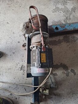 Predám Stavebný Elektrický Vrátok /navijak/