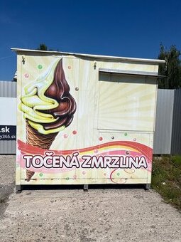 Stánok na predaj točenej zmrzliny