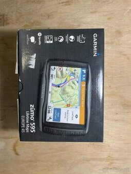 Navigácia Garmin Zumo 595 - 1