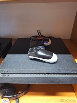 PlayStation 4 Slim 500GB, 1 x ovládač
