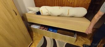 Váľanda s úložným priestorom
