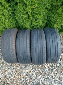 Predám letné pneu. Dunlop 205/55 R16