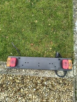 Držiak ŠPZ pre vozík alebo nosič bicyklov.