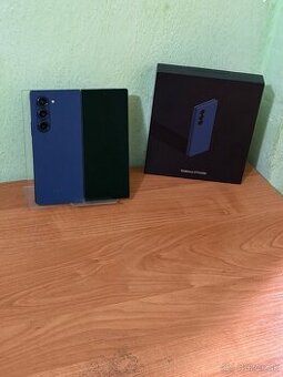 Dobrý deň Ponúkam na predaj Samsung Galaxy Z Fold 6 256GB