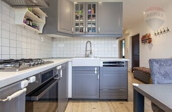 Na predaj 2-izbový byt po kompletnej rekonštrukcii v centre 