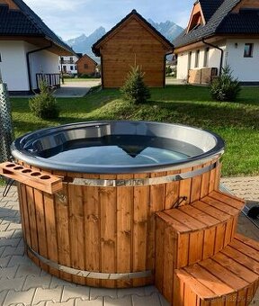 Kúpacia kaďa s príslušenstvom, kúpací sud, jacuzzi, vírivka