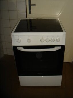 Sporák - keramický